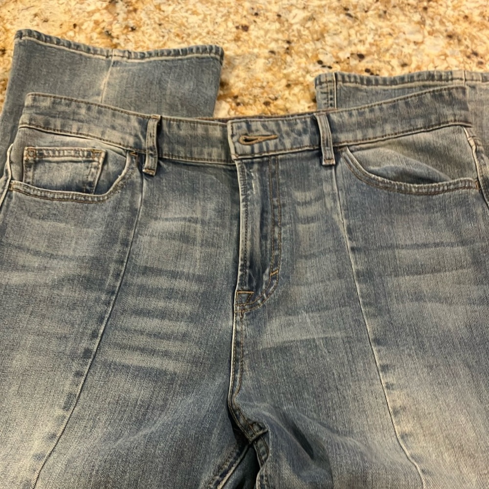 Lucky Brand Relaxed Blue Jeans with Contrast Stitching